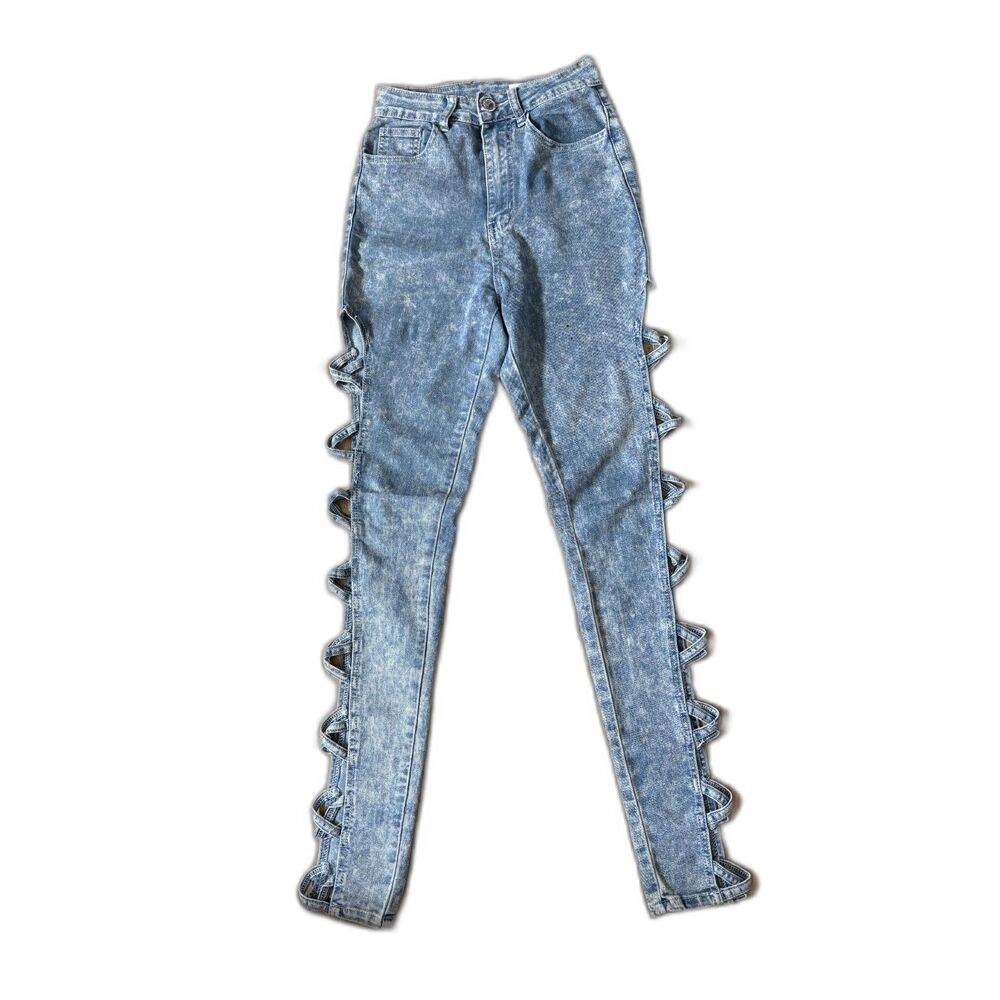 Women's Streetwear: High Waisted Side Cutout Skinny Jeans